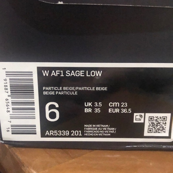 Wmns Air Force 1 Sage Low ‘Particle Beige’ - Picture 3 of 5